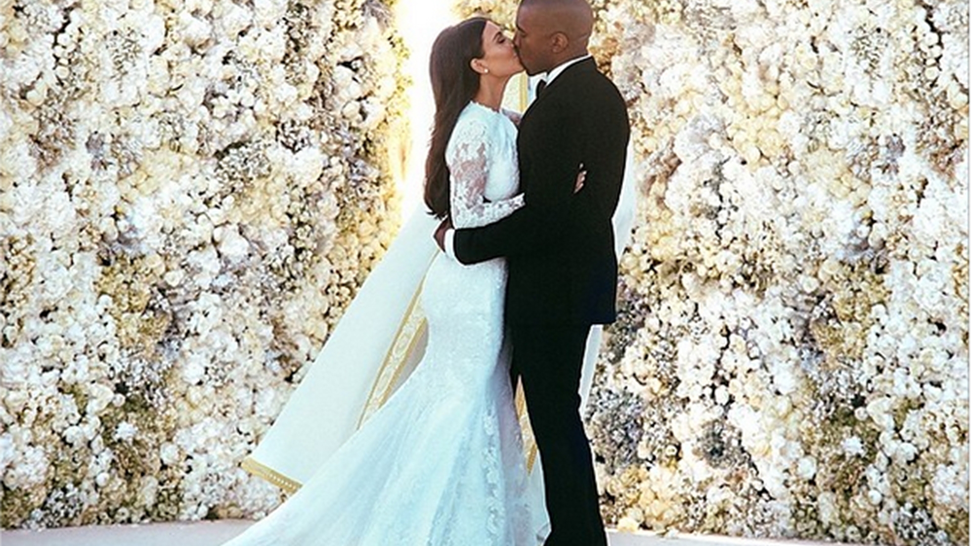 Kim Kardashian alias Kim West ist die Königin der Instagrammer Kim Kardashian alias Kim West ist die Königin der Instagrammer