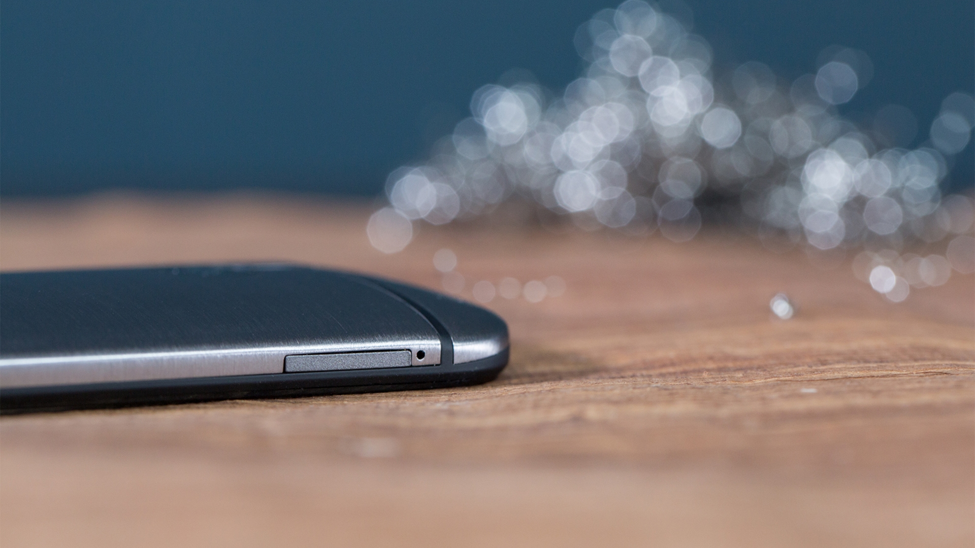 HTC One mini 2 HTC One mini 2