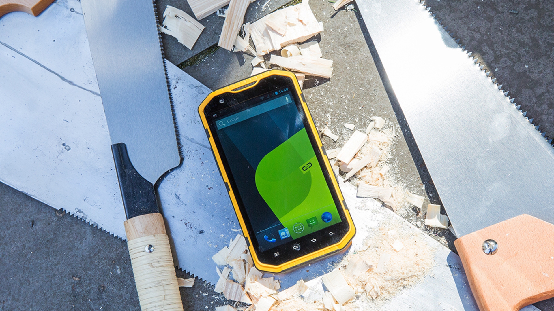 Das RugGear RG700 punktet mit Aufprallschutz – eigentlich... Das RugGear RG700 punktet mit Aufprallschutz – eigentlich...