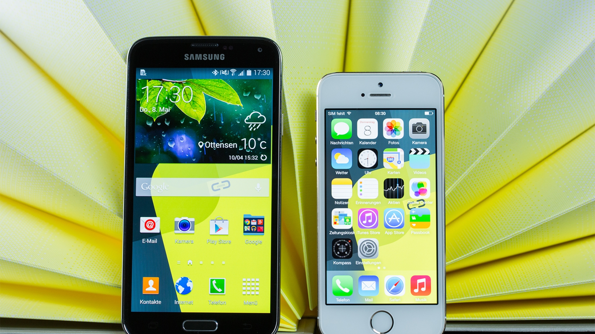 Samsung vs. Apple Samsung vs. Apple