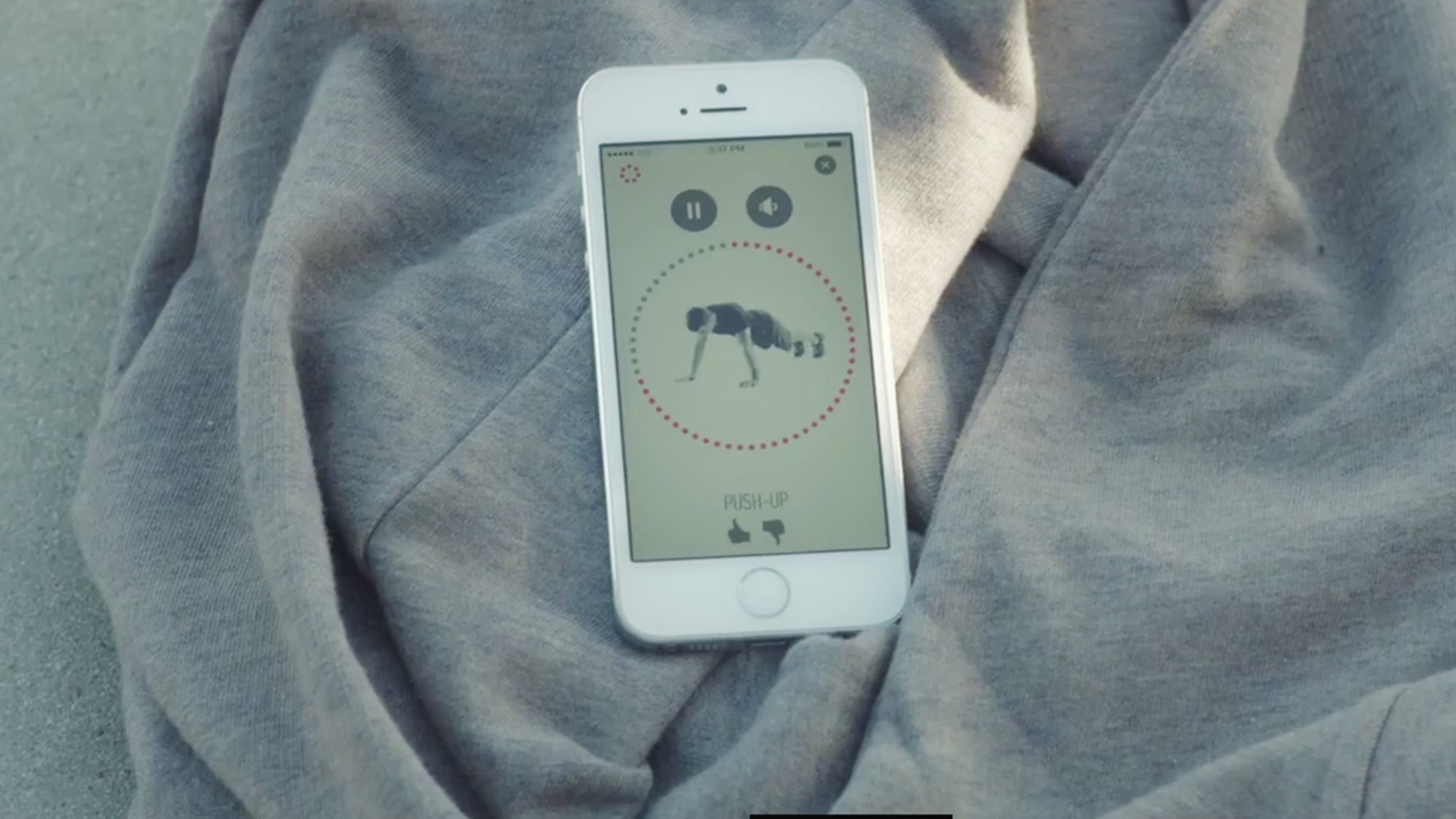 iPhone 5s-Spot "Strengh" iPhone 5s-Spot "Strengh"