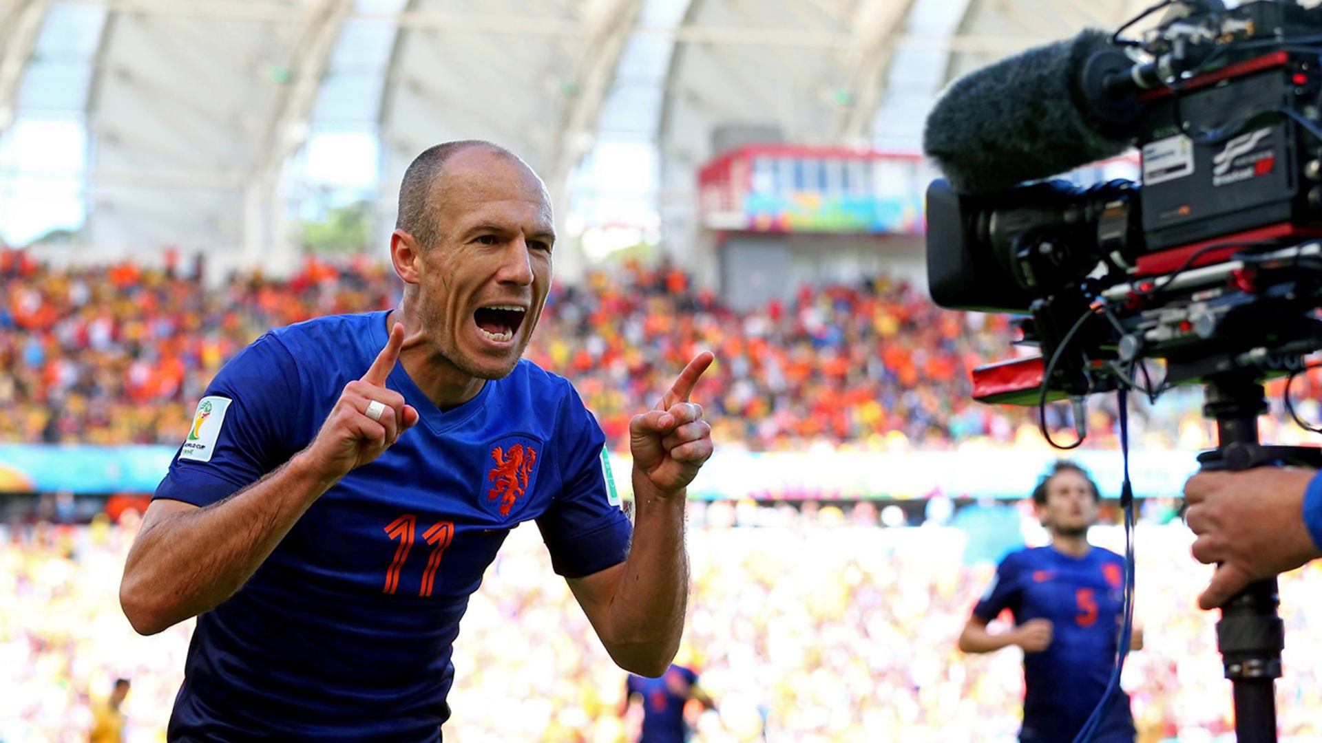 Ob die Holländer um Arjen Robben einen weiteren Schritt in Richtung Finale machen, seht Ihr im Livestream auf Eurem Smartphone und Tablet. Ob die Holländer um Arjen Robben einen weiteren Schritt in Richtung Finale machen, seht Ihr im Livestream auf Eurem Smartphone und Tablet.
