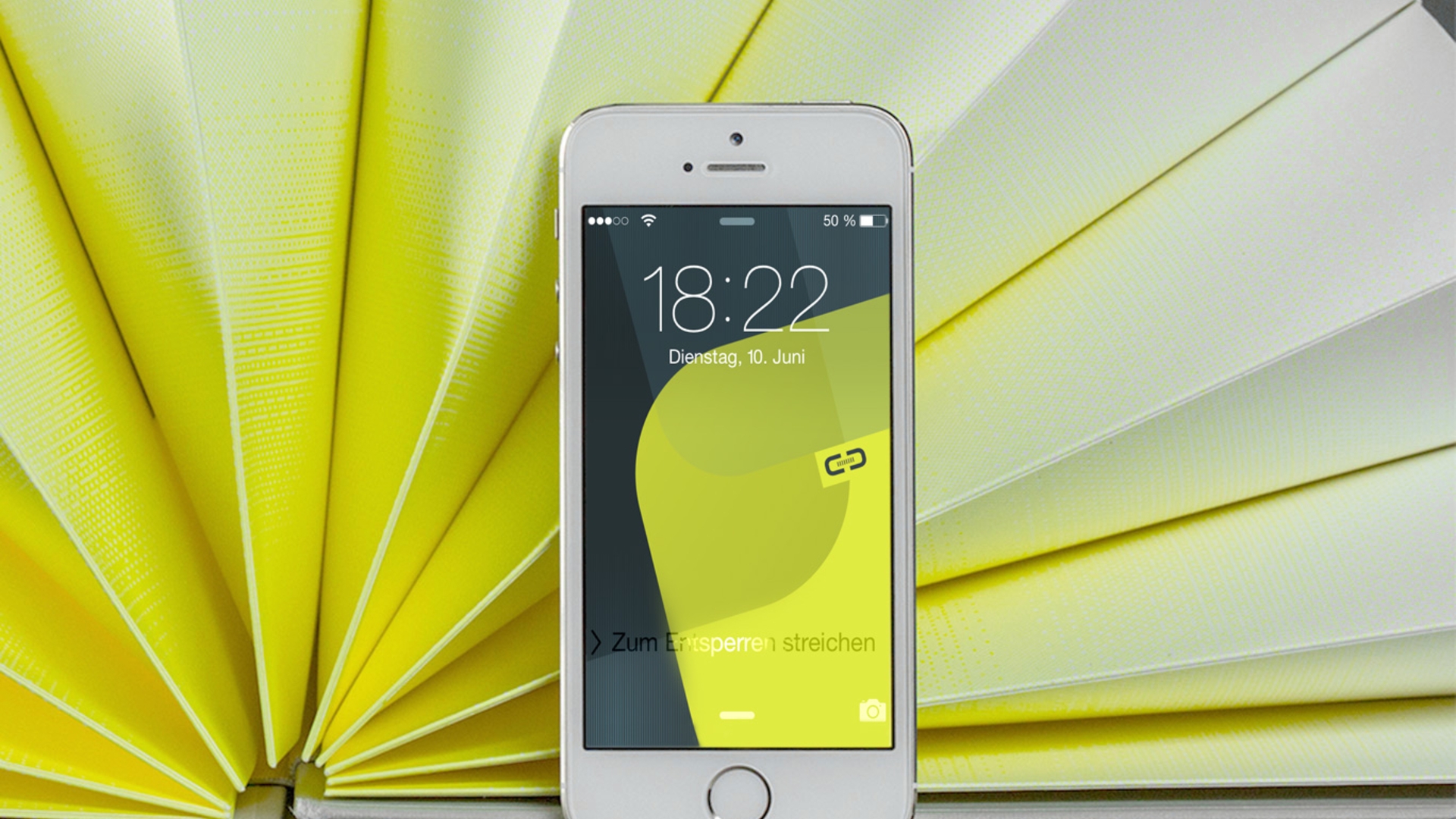 Am Sperrbildschirm von iOS 7 führt ein ziemlich einfacher Weg vorbei – Code-Schutz hin oder her Am Sperrbildschirm von iOS 7 führt ein ziemlich einfacher Weg vorbei – Code-Schutz hin oder her