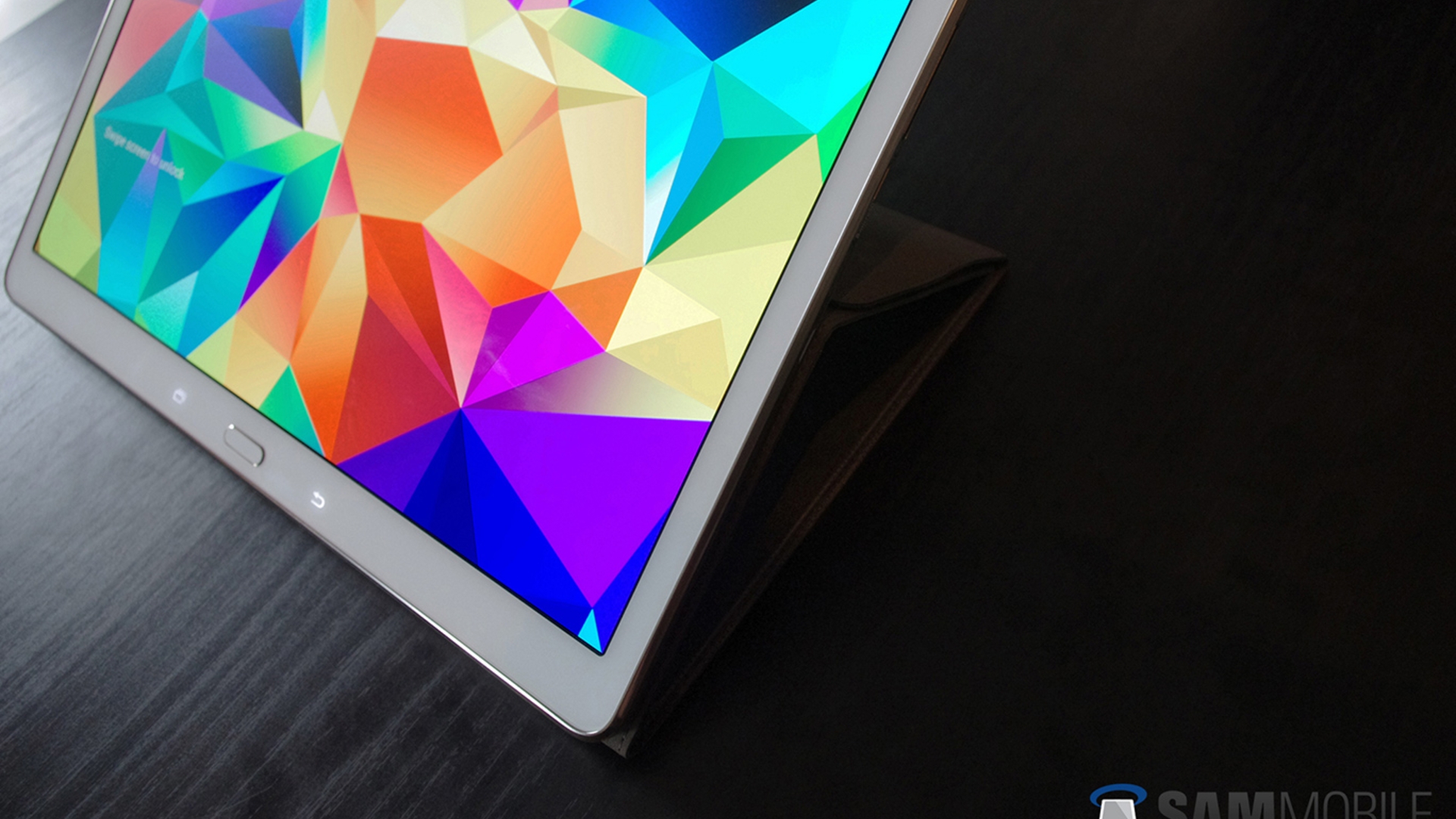 Das offizielle Zubehör für das Samsung Galaxy Tab S soll den Komfort erhöhen