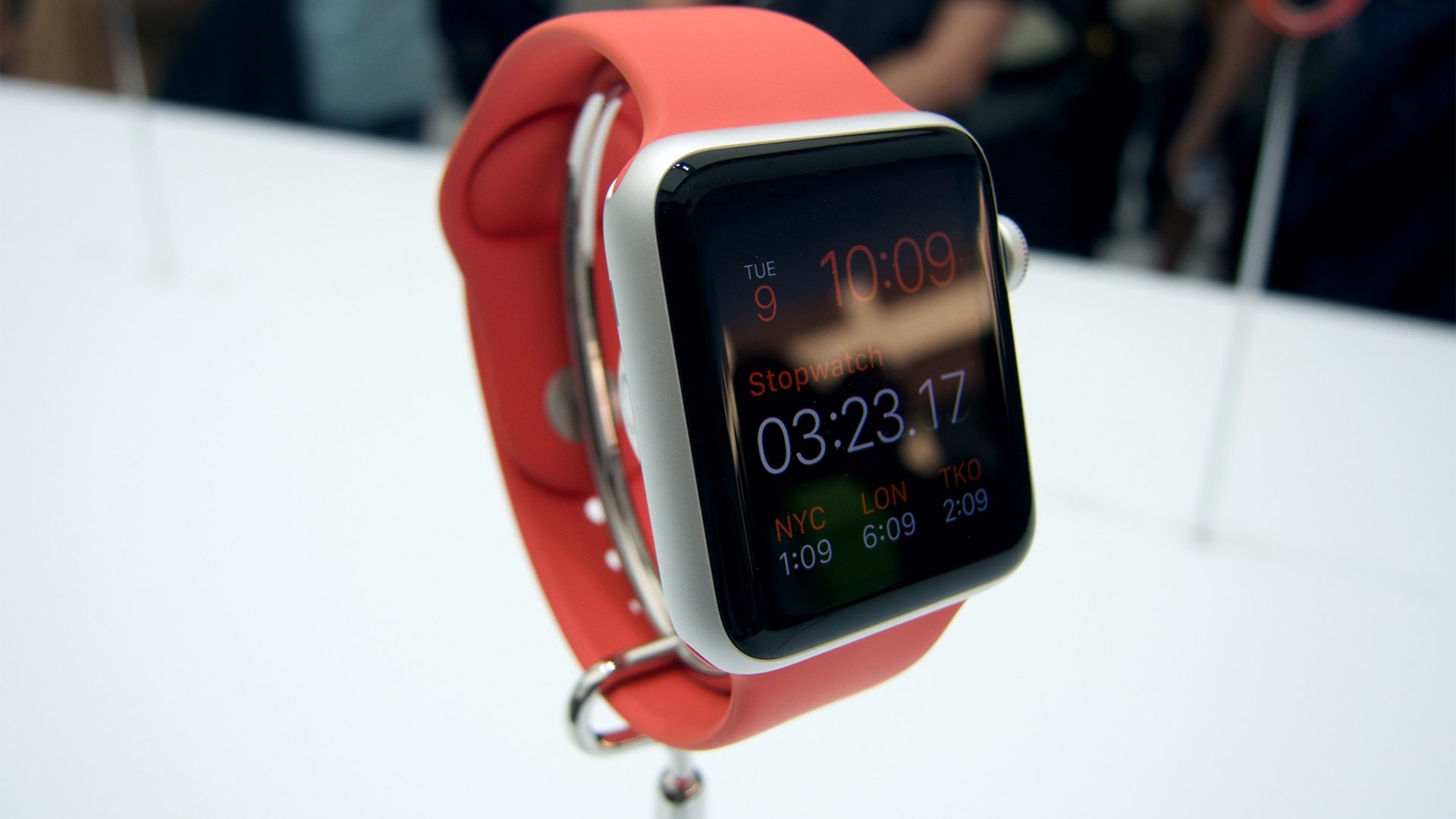 Apple Watch: In Rekordzeit abgestempelt Apple Watch: In Rekordzeit abgestempelt