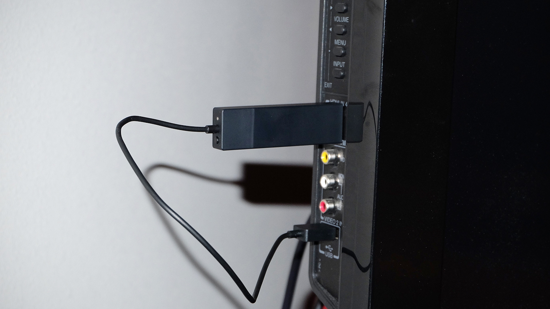 Microsoft Wireless Display Adapter Microsoft Wireless Display Adapter