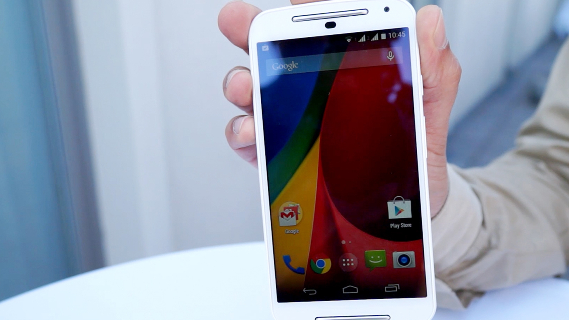 Das Moto G ist 2014 größer geworden und nimmt jetzt zwei SIM-Karten auf. Das Moto G ist 2014 größer geworden und nimmt jetzt zwei SIM-Karten auf.