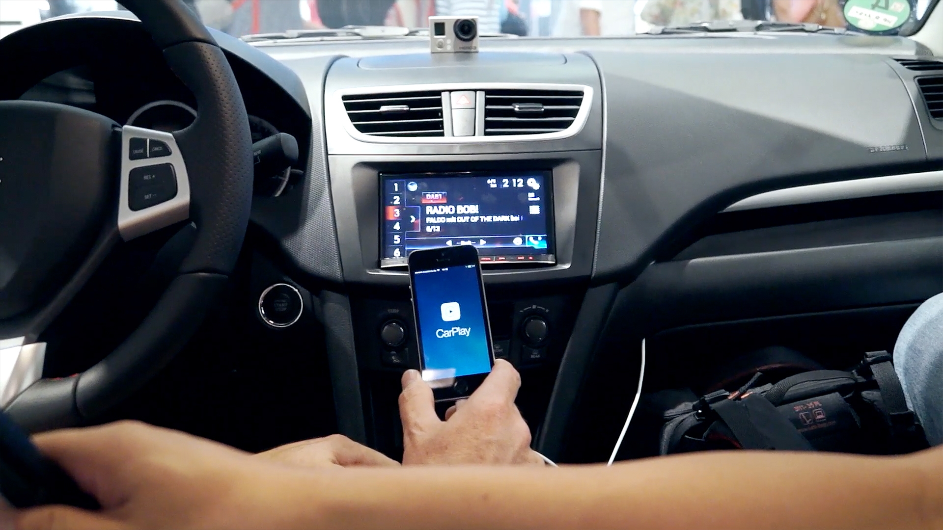 CarPlay im Einsatz bei Pioneer  CarPlay im Einsatz bei Pioneer