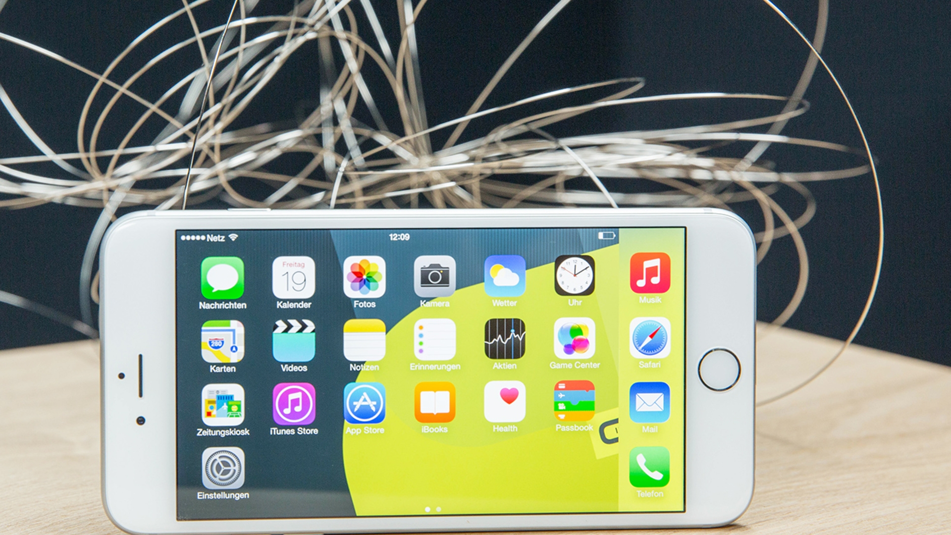 iPhone 6 Plus iPhone 6 Plus