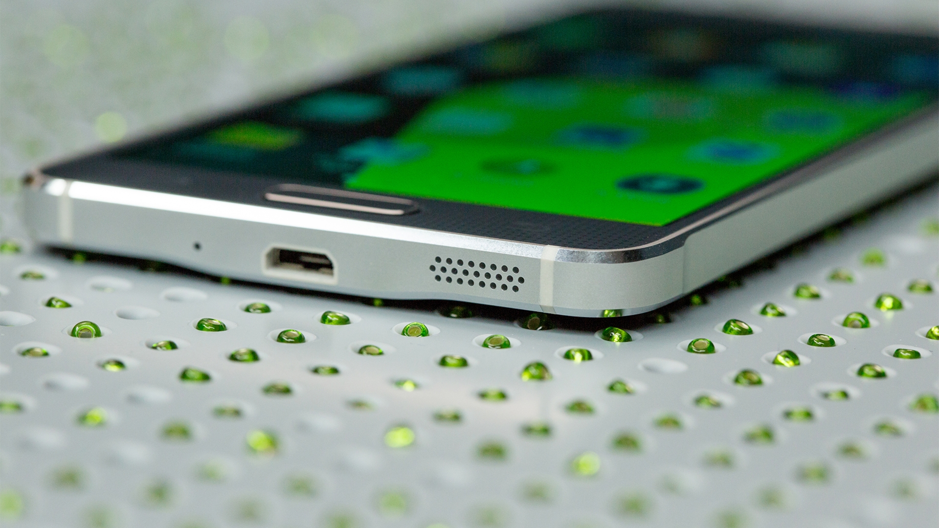 Samsung Galaxy Alpha Samsung Galaxy Alpha