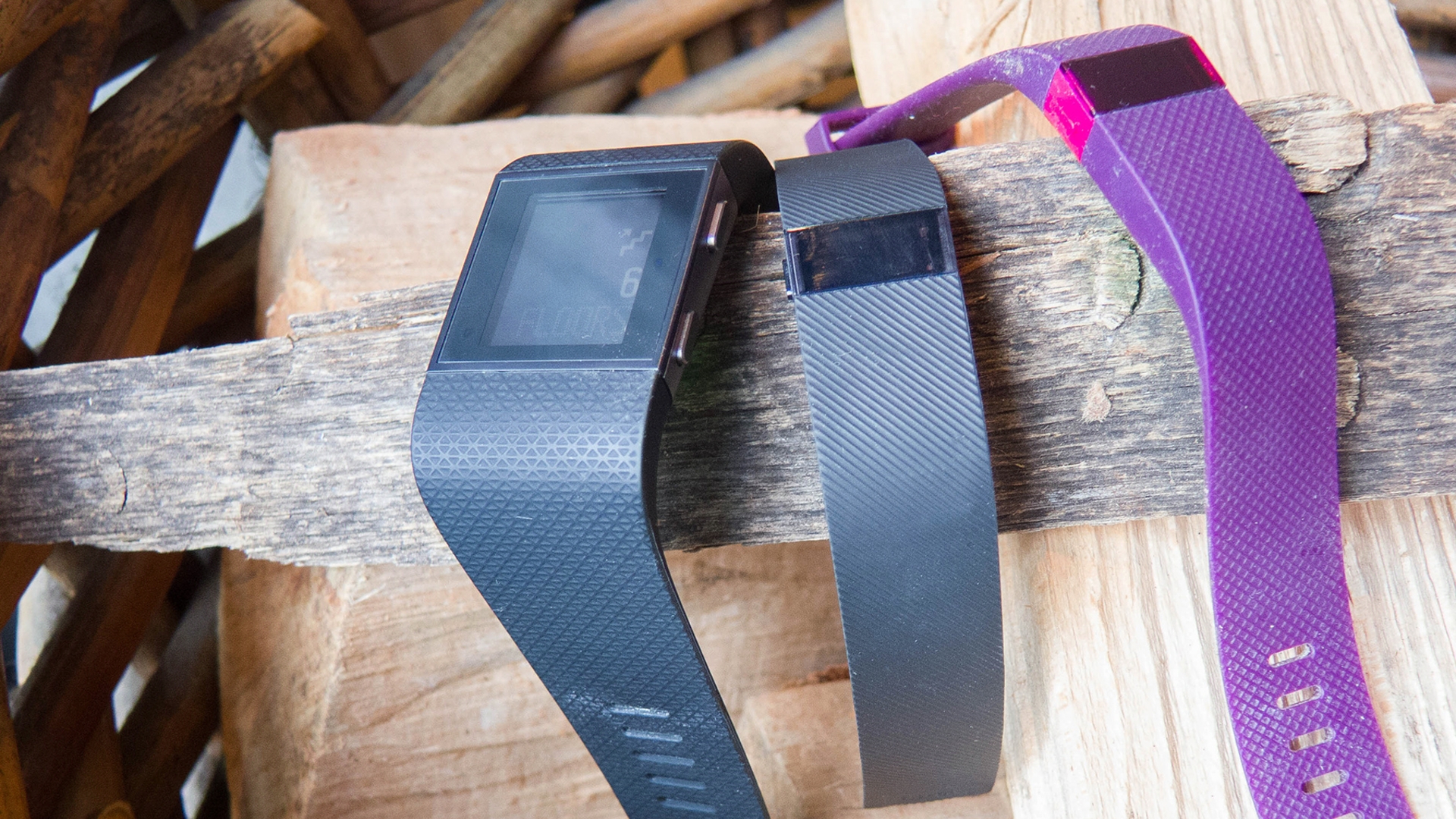 Fitbit Surge, Charge & Charge HR Fitbit Surge, Charge & Charge HR