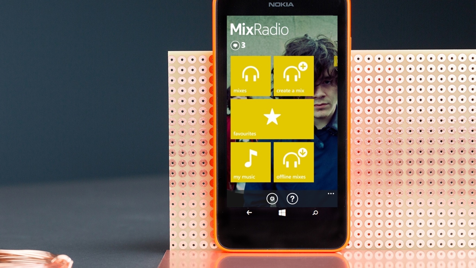 Der Musikdienst MixRadio soll demnächst auch auf Adidas-Wearables laufen Der Musikdienst MixRadio soll demnächst auch auf Adidas-Wearables laufen