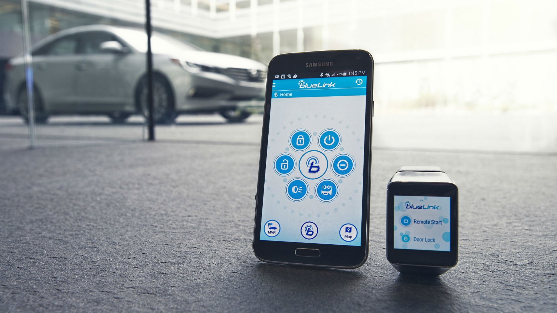 Das Blue Link-System von Hyundai wird bald durch eine Android Wear-App ergänzt. Das Blue Link-System von Hyundai wird bald durch eine Android Wear-App ergänzt.