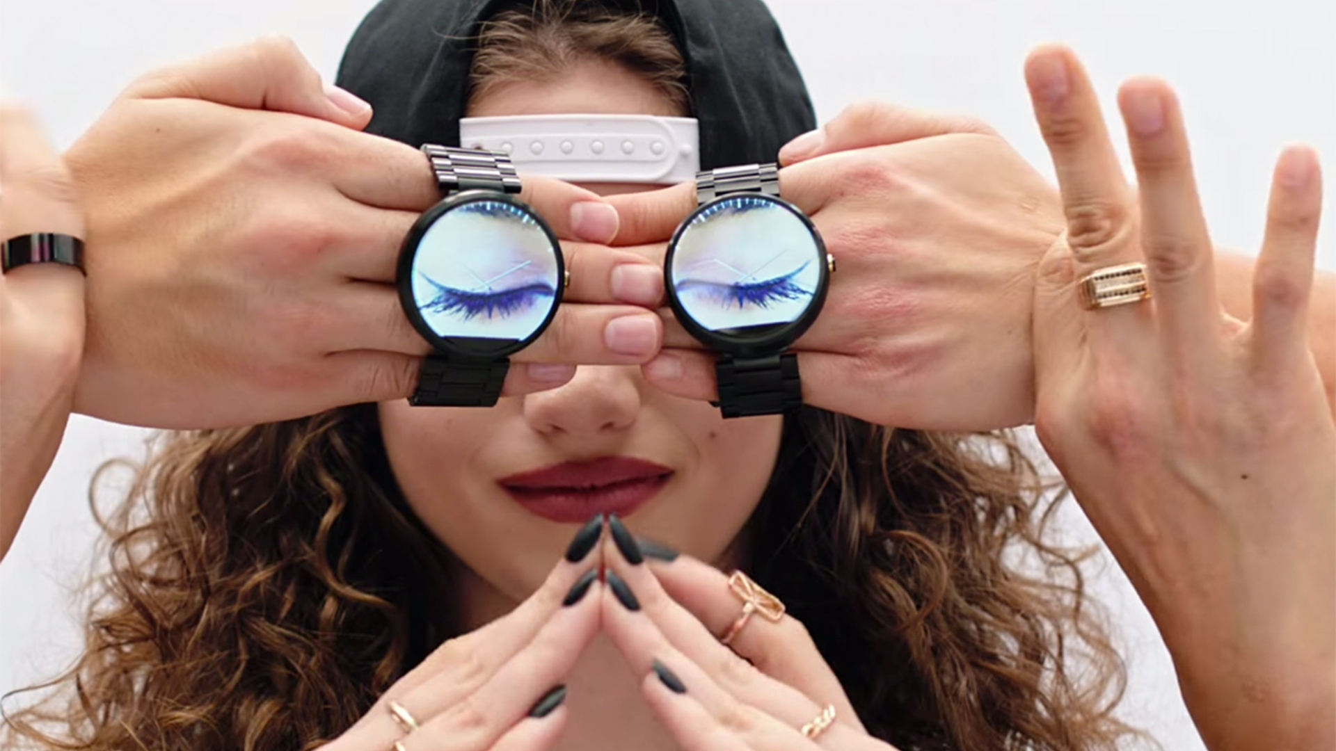 Android Wear bietet Euch mehr Auswahlmöglichkeiten bei Wearables als iOS Android Wear bietet Euch mehr Auswahlmöglichkeiten bei Wearables als iOS