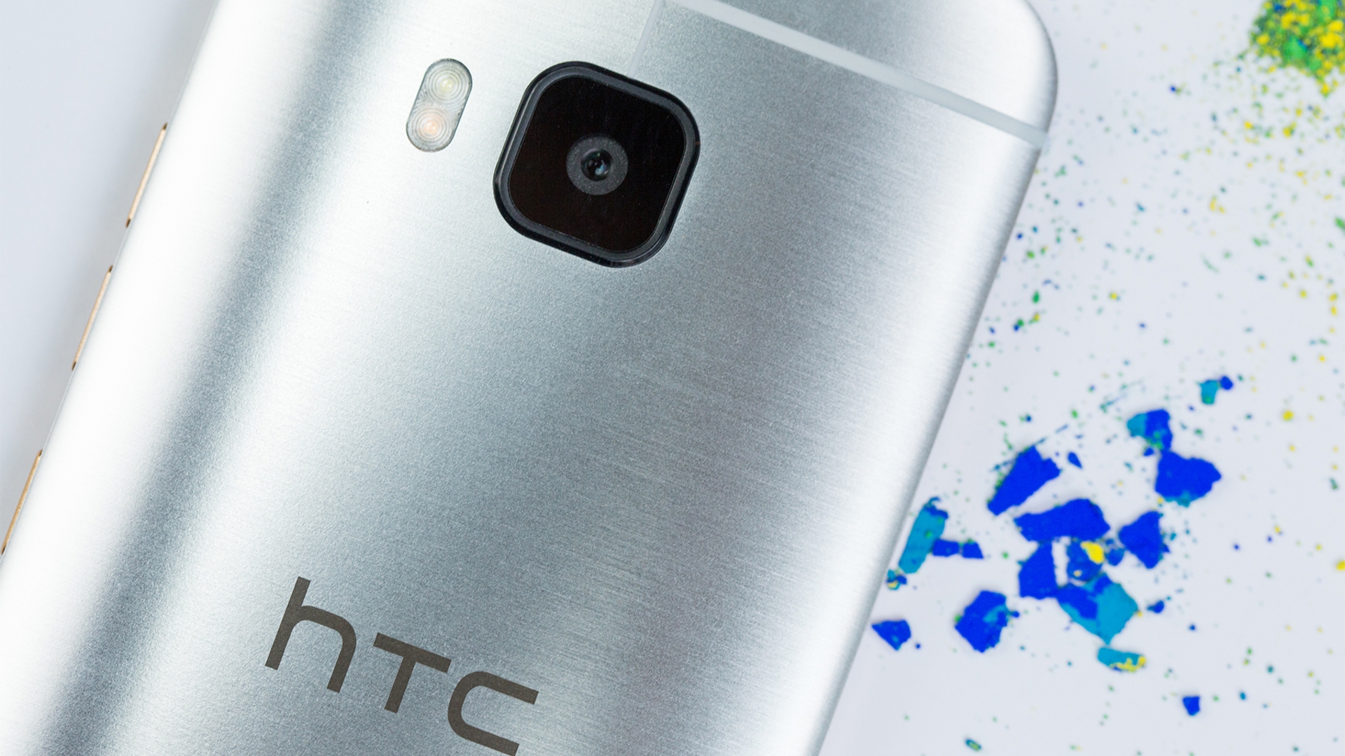 HTC One M9