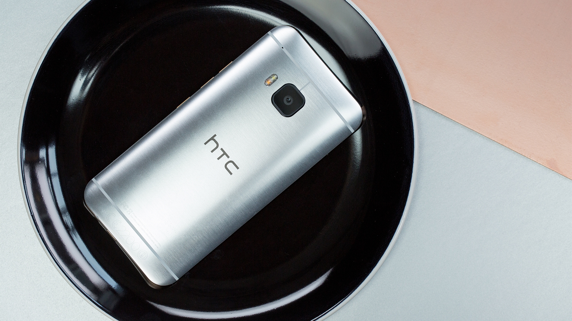 HTC One M9