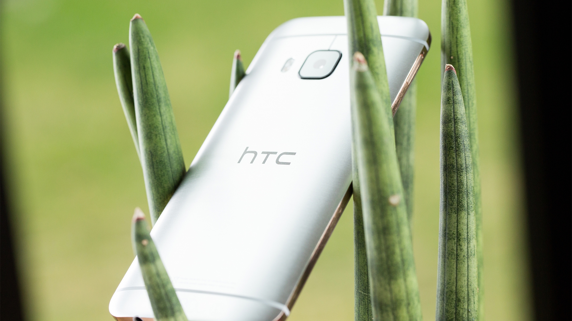 HTC One M9 - One M10