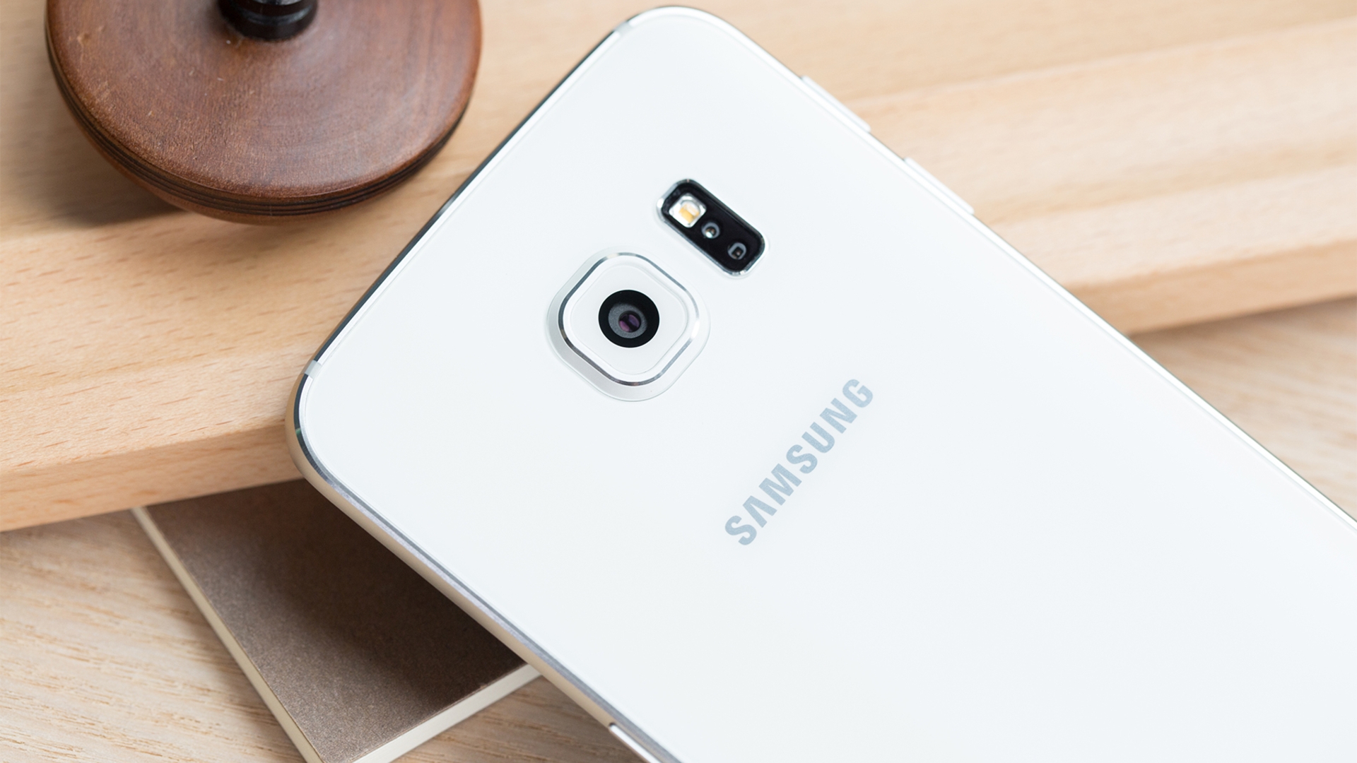 Samsung Galaxy S6 edge Samsung Galaxy S6 edge