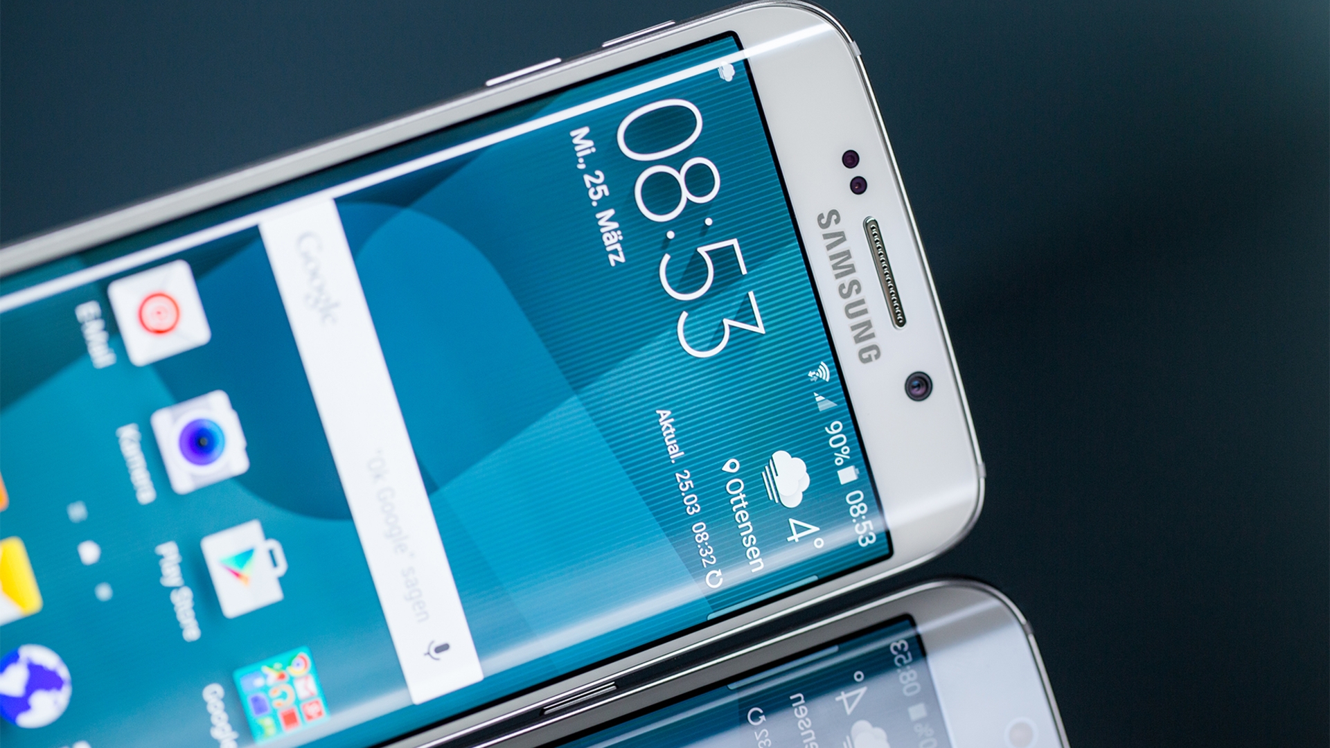 Samsung Galaxy S6 edge Samsung Galaxy S6 edge