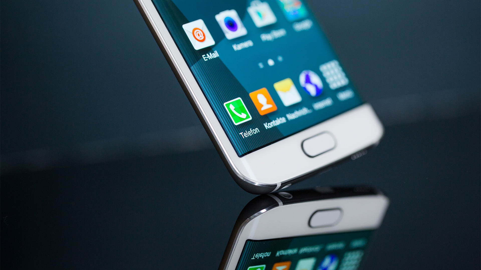 Samsung Galaxy S6 edge Samsung Galaxy S6 edge