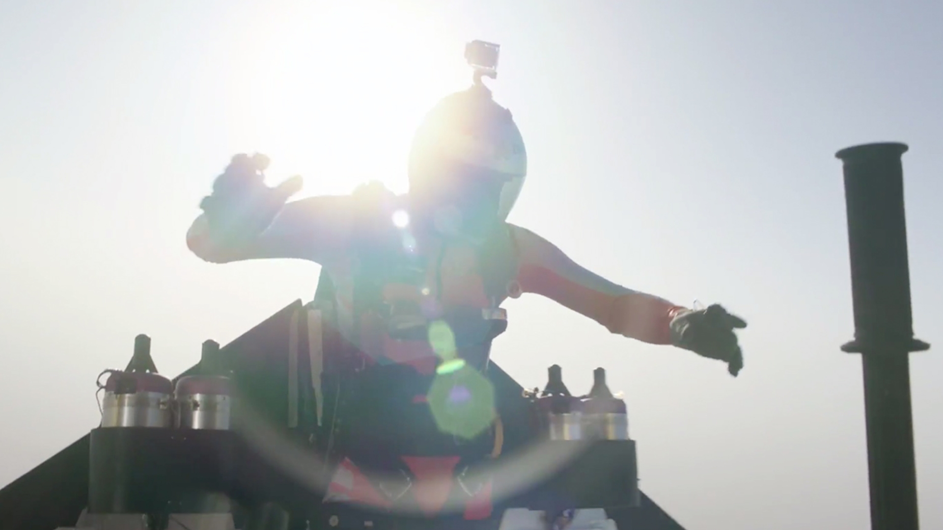 Jetman vs. Galaxy S6 Jetman vs. Galaxy S6