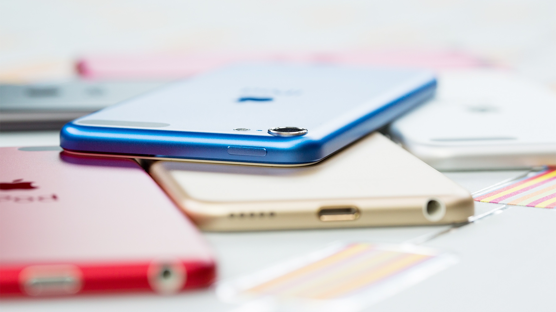 Apple iPods 2015 iPods 2015