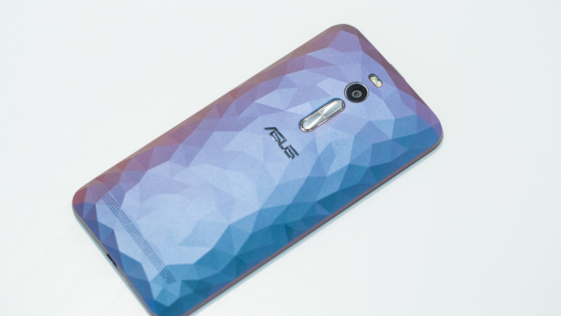 Asus Zenfone 2 Deluxe Asus Zenfone 2 Deluxe