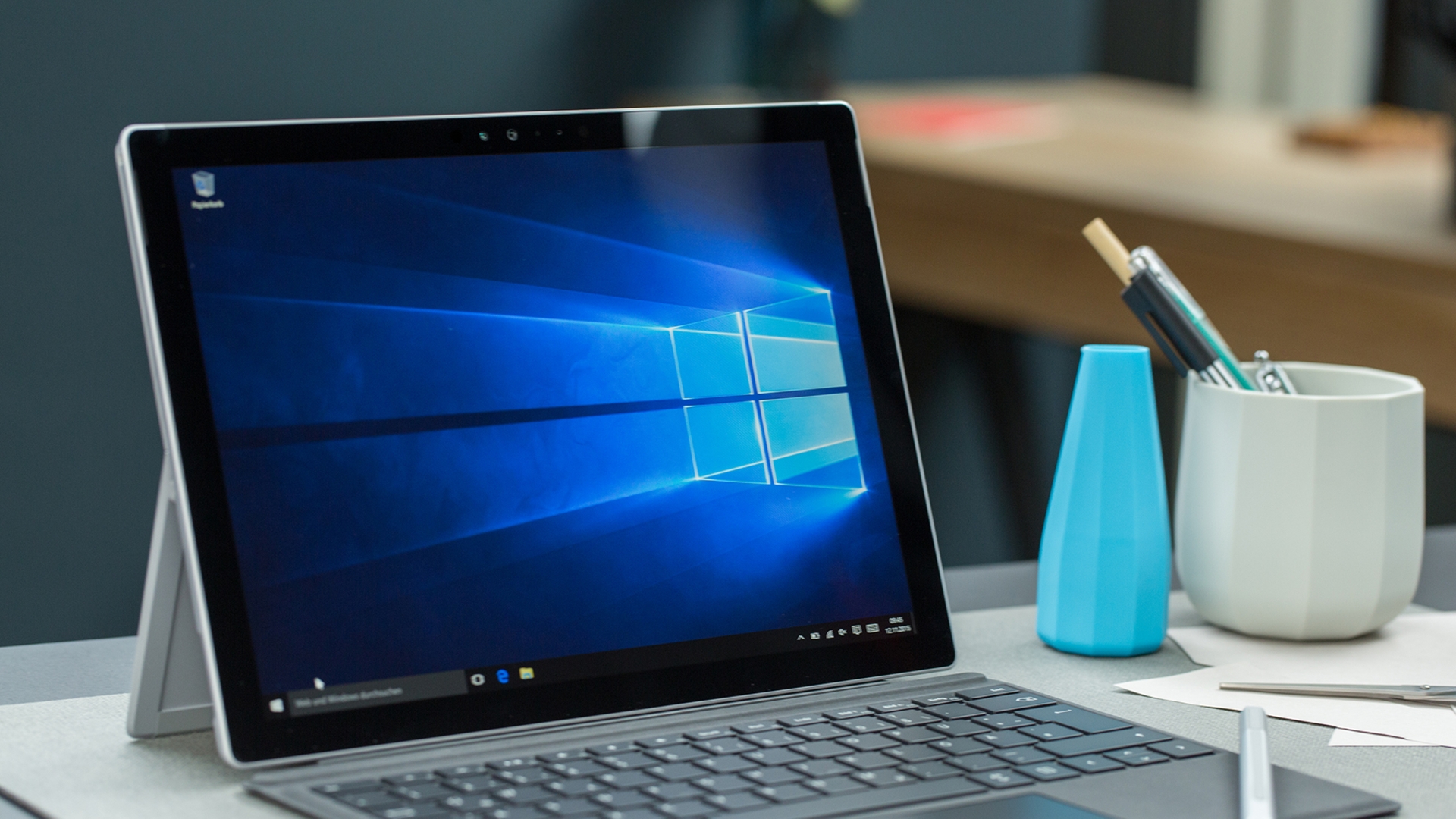Surface Pro 4 Surface Pro 4