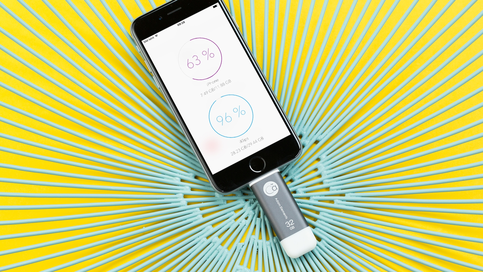 iKlips: Bis zu 256 Gigabyte externer Speicher für das iPhone. iKlips: Bis zu 256 Gigabyte externer Speicher für das iPhone.