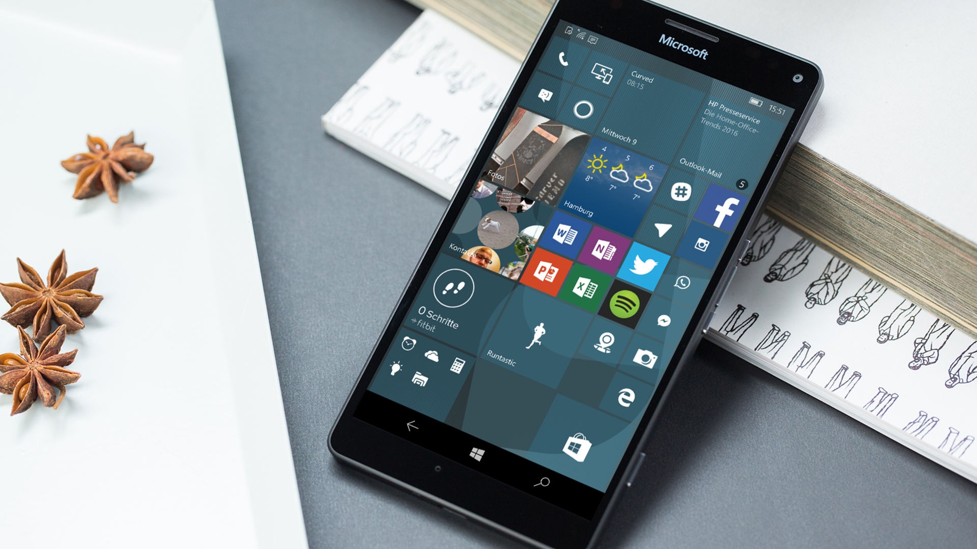 Eine Woche mit Windows 10 Mobile: Mein Startbildschirm. Eine Woche mit Windows 10 Mobile: Mein Startbildschirm.
