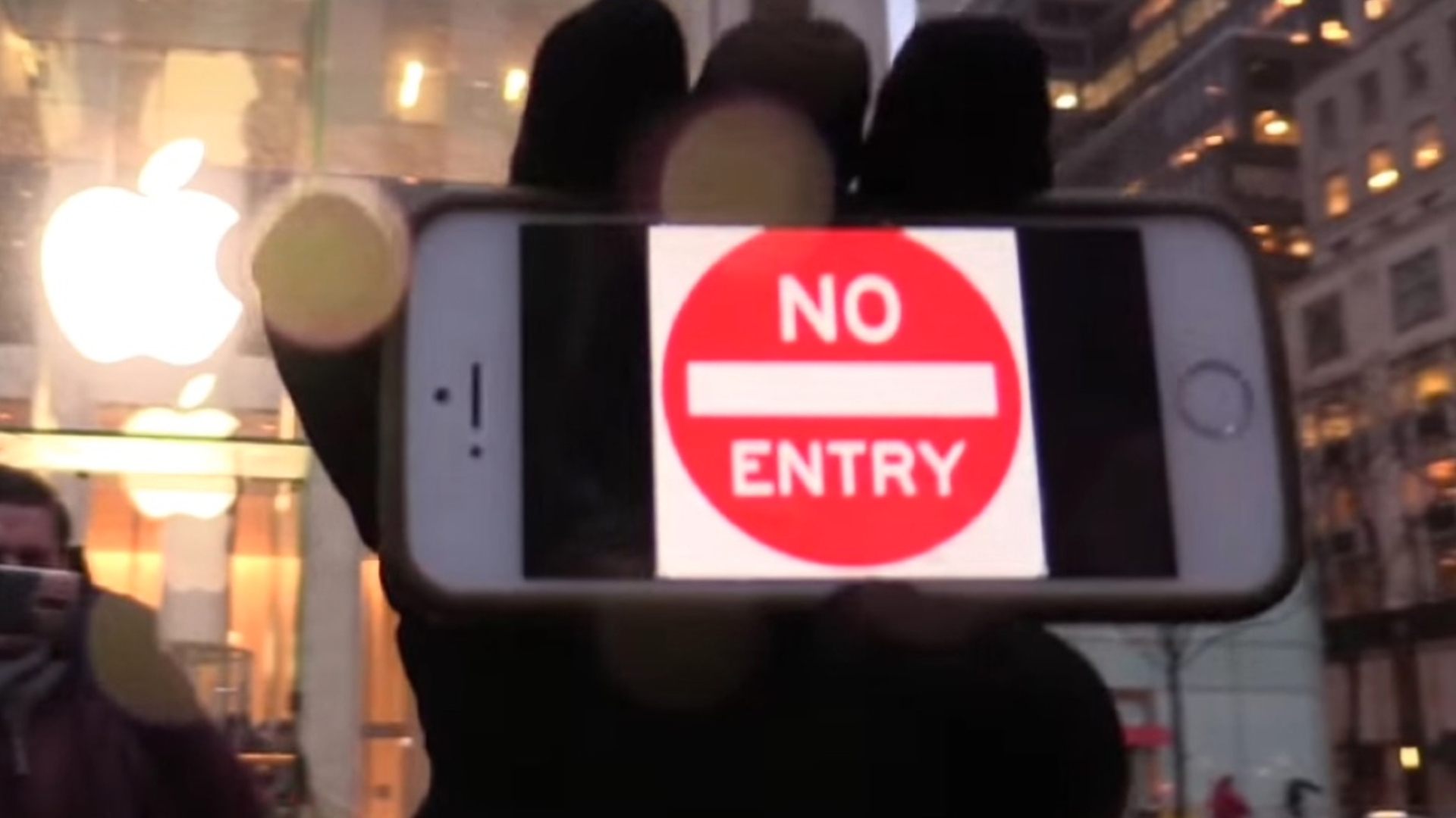 Apple iPhone 5s No Entry Protest Apple iPhone 5s No Entry Protest