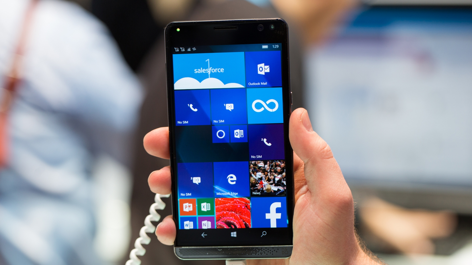 HP Elite x3: Business-Smartphone mit Windows-Ökosystem. HP Elite x3: Business-Smartphone mit Windows-Ökosystem.