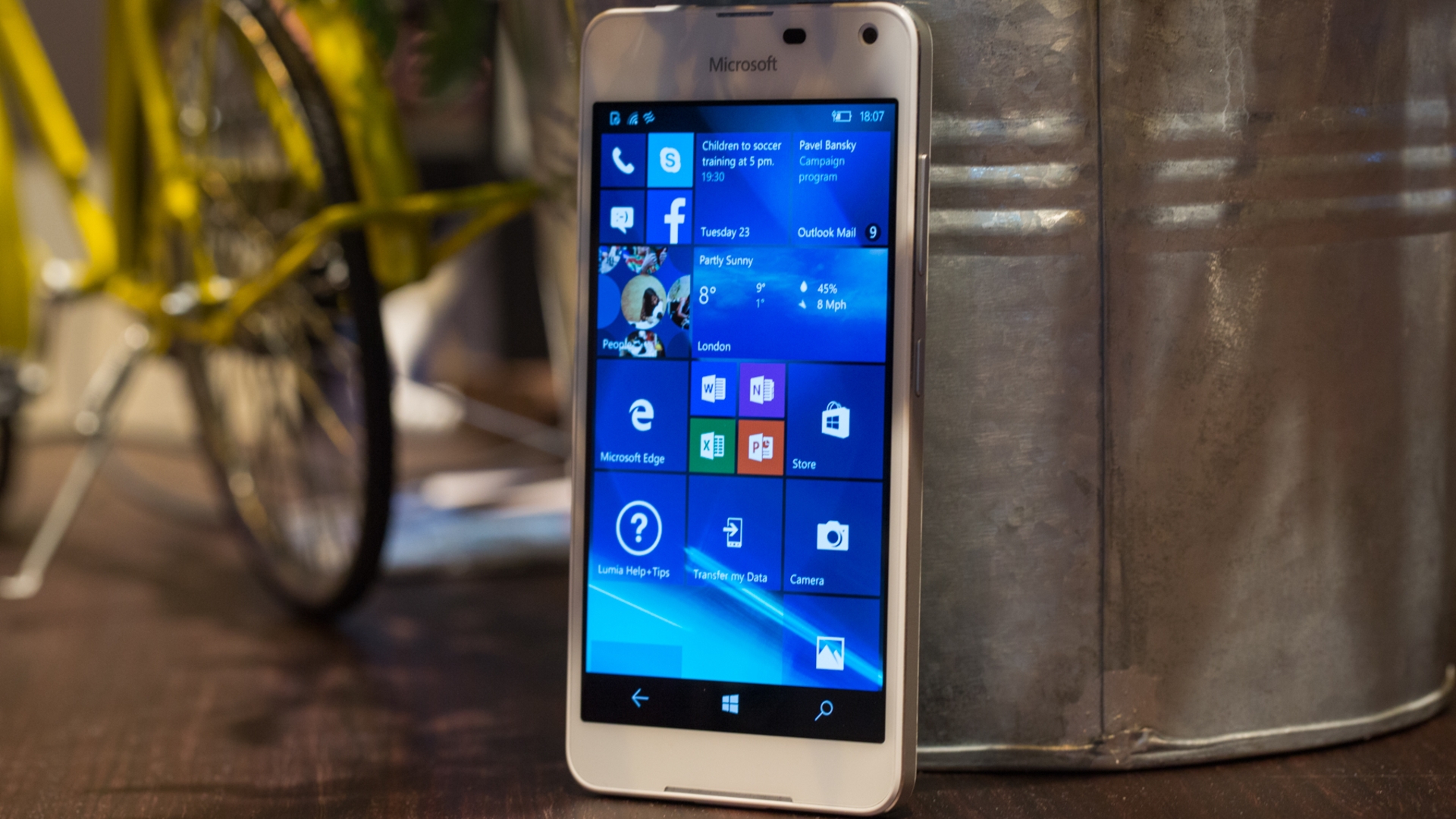 Microsoft Lumia 650 Microsoft Lumia 650