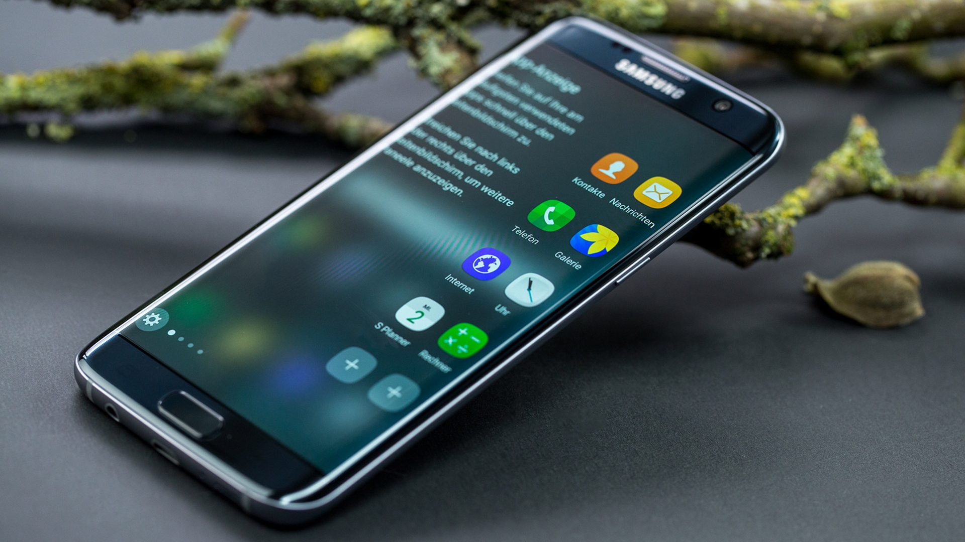 Samsung Galaxy S7 edge Samsung Galaxy S7 edge