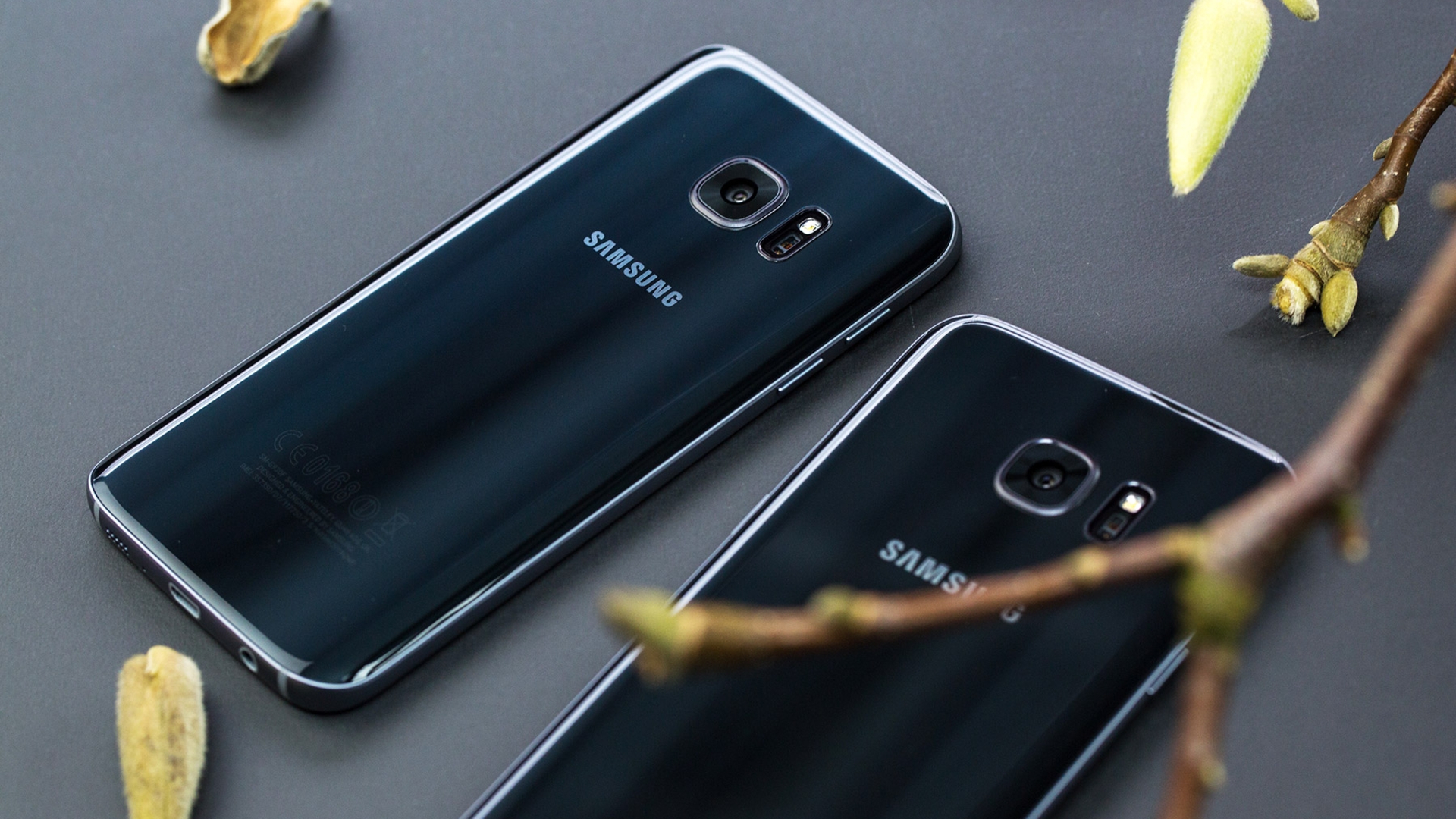 Samsung Galaxy S7 und S7 edge: Mit nur noch zwölf Megapixeln zum Erfolg. Samsung Galaxy S7 und S7 edge: Mit nur noch zwölf Megapixeln zum Erfolg.