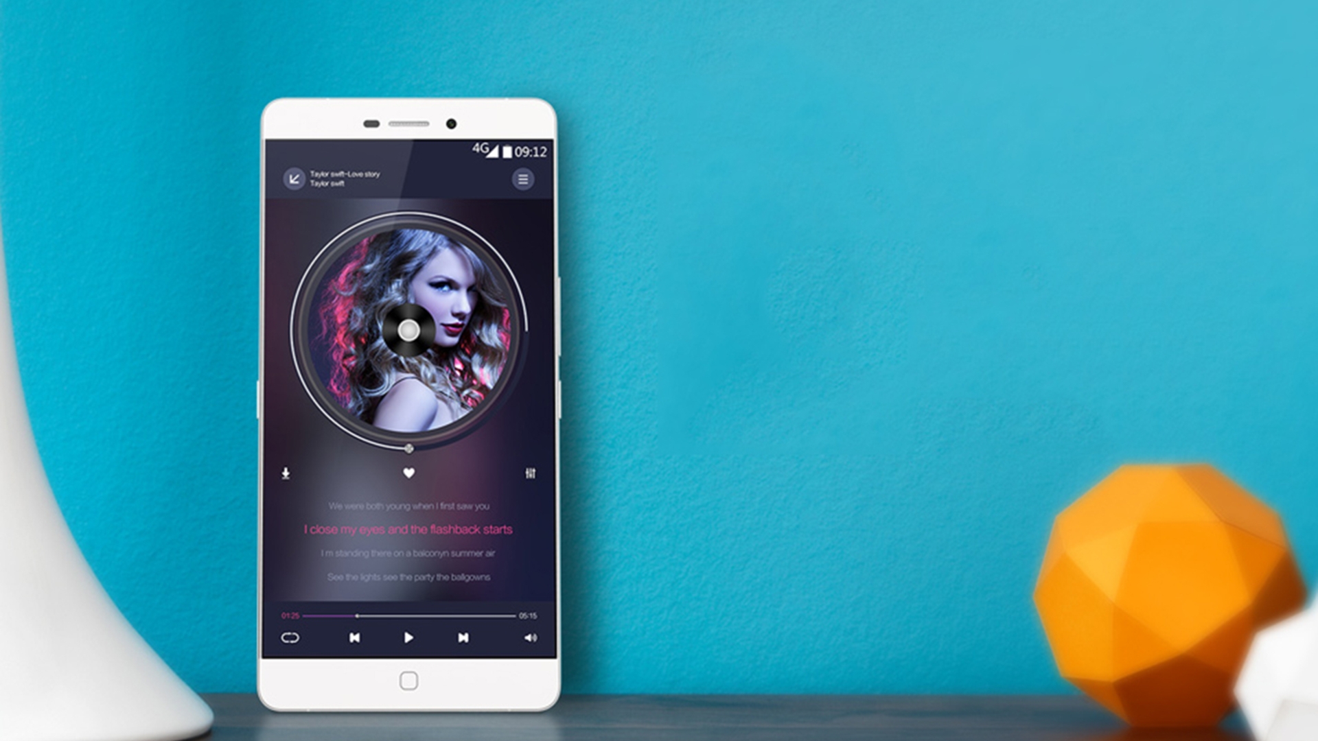 Elephone P9000: Die Edge-Version hat abgerundete Displaykanten. Elephone P9000: Die Edge-Version hat abgerundete Displaykanten.