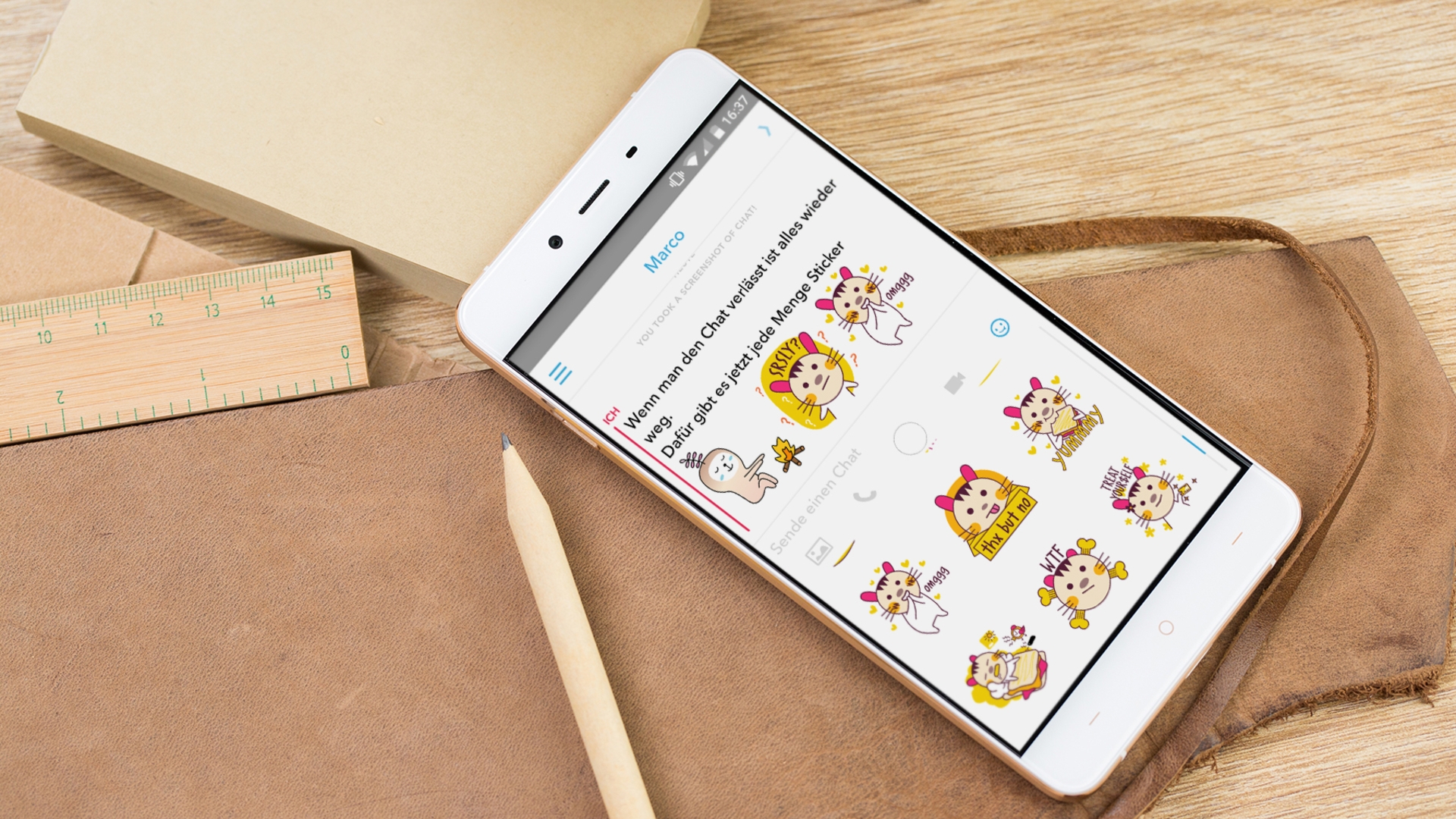 Snapchat jetzt mit vielen Stickern im Chat. Snapchat jetzt mit vielen Stickern im Chat.