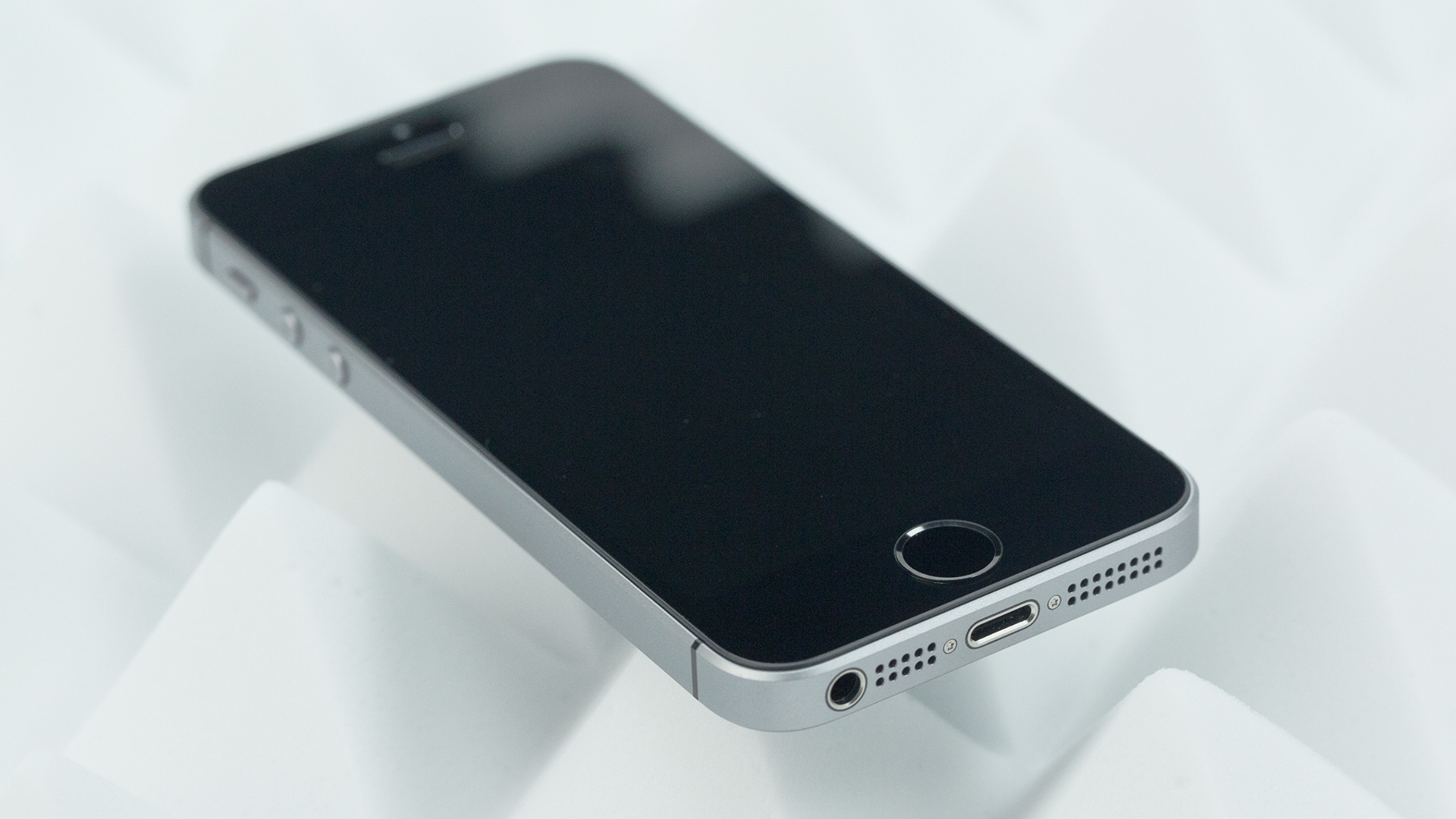 iPhone SE iPhone SE