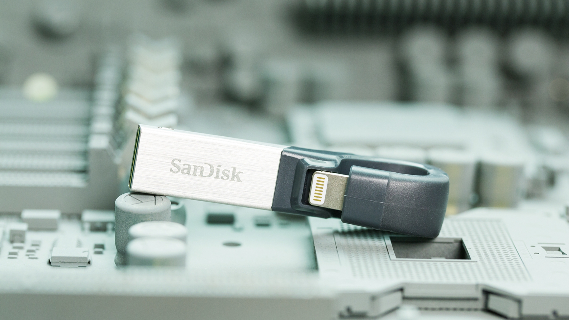 SanDisk iXpand SanDisk iXpand