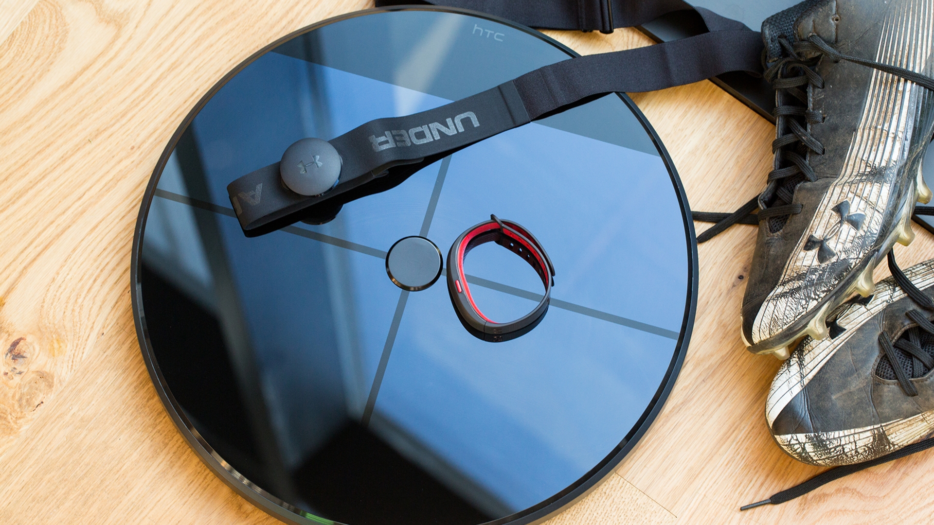 Under Armour Healthbox Under Armour Healthbox