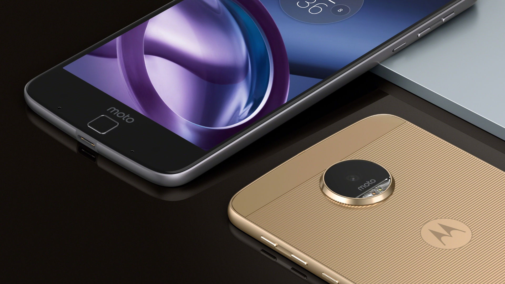Moto Z Front and Back Moto Z Front and Back