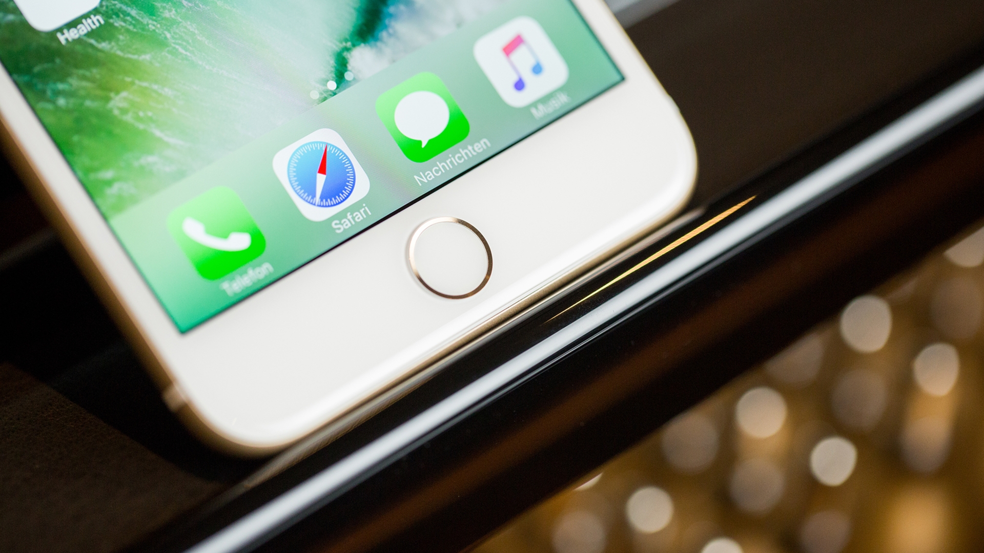 iPhone 7 Plus iPhone 7 Plus