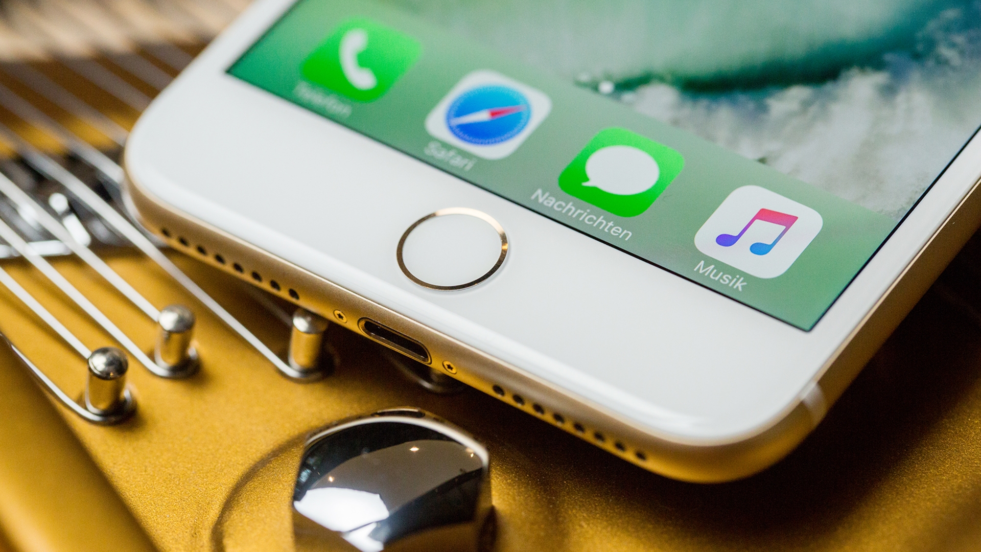 iPhone 7 Plus iPhone 7 Plus