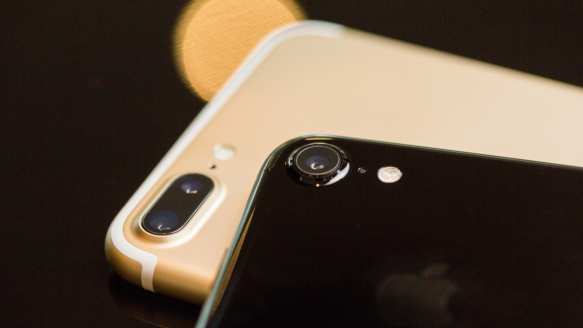 iPhone 7 und iPhone 7 Plus iPhone 7 und iPhone 7 Plus