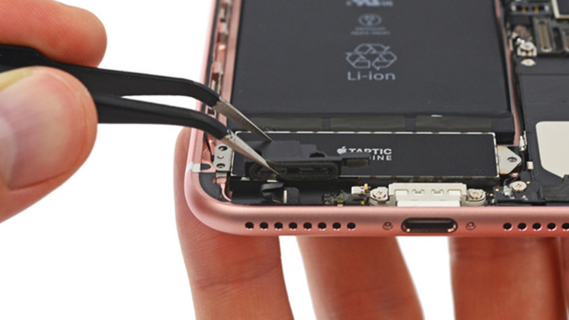 iPhone 7 Plus Teardown iPhone 7 Plus Teardown
