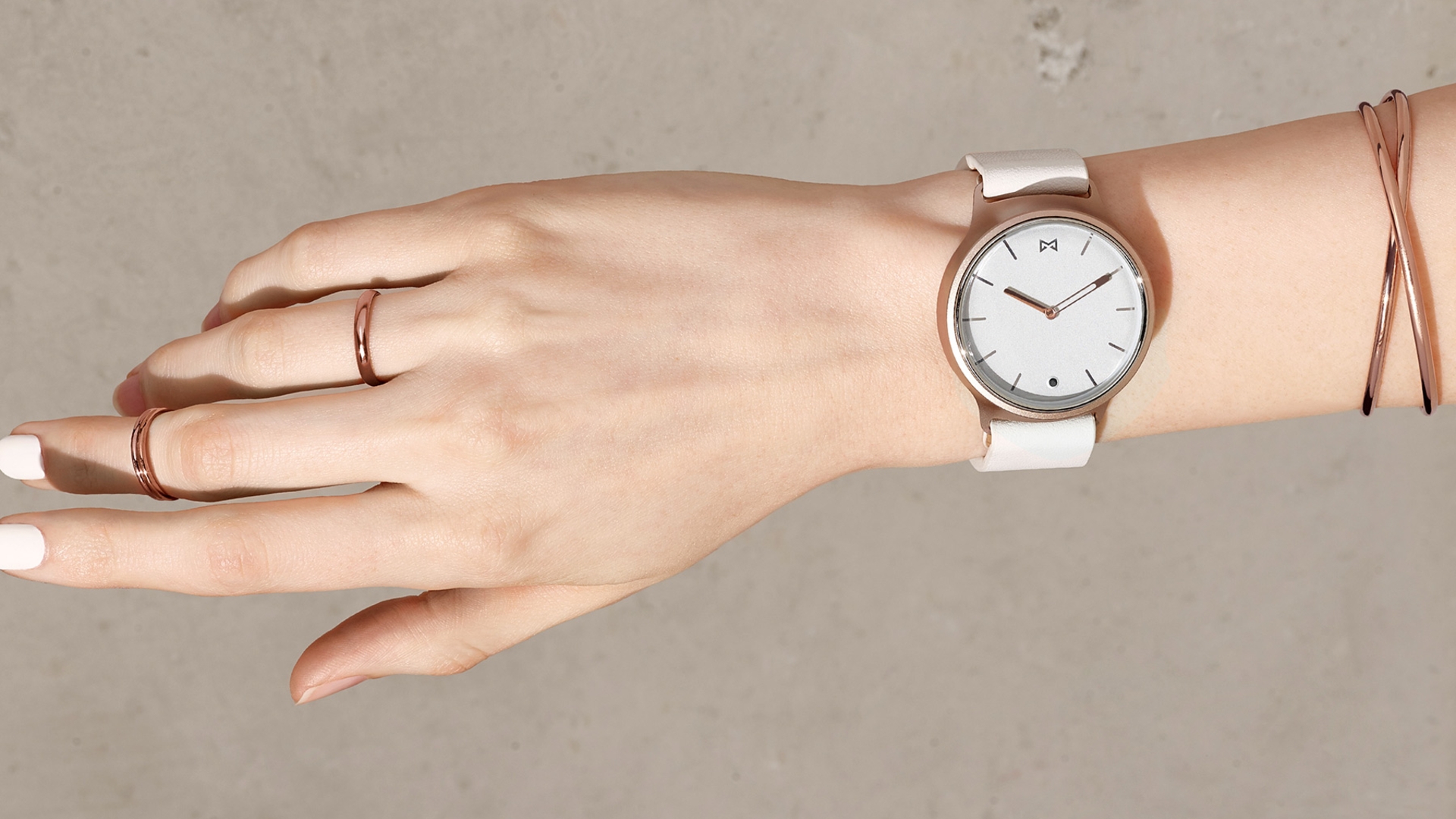 Misfit "Phase" Hybrid Smartwatch Misfit "Phase" Hybrid Smartwatch