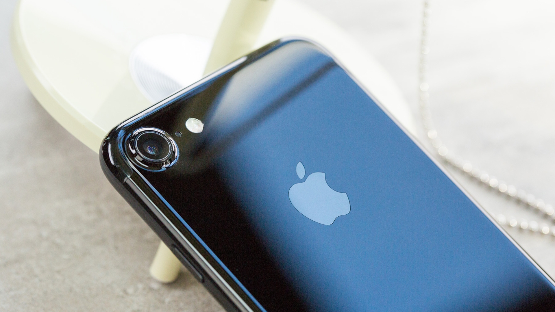 iPhone 7 iPhone 7