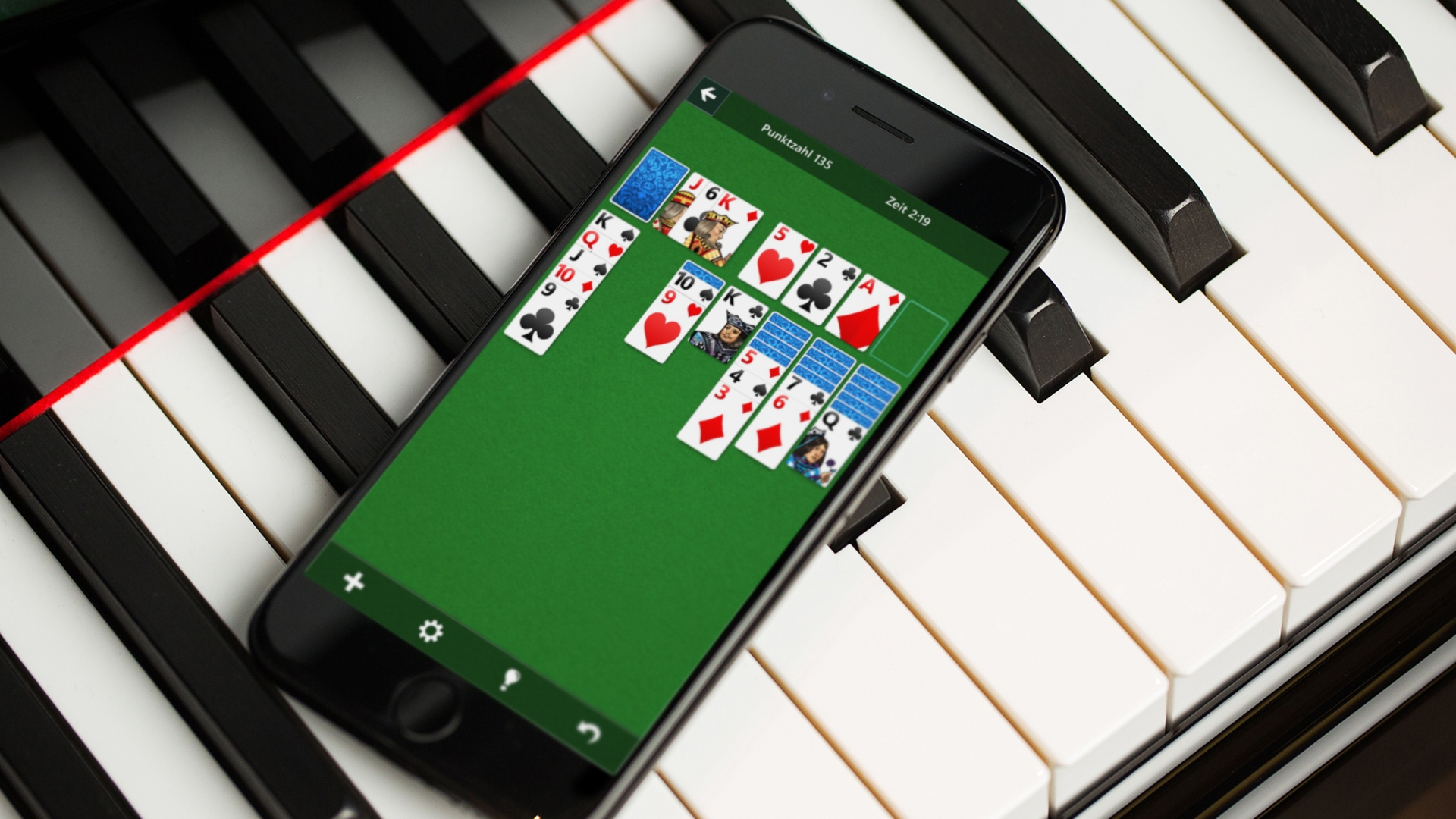 Windows Solitaire Collection iOS Windows Solitaire Collection iOS