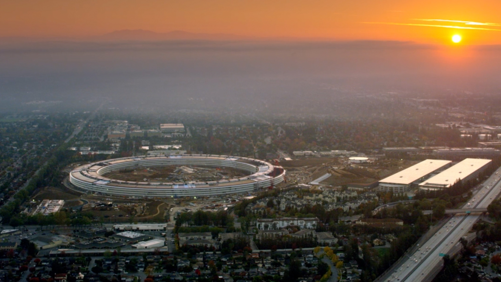 Apple Park, Campus