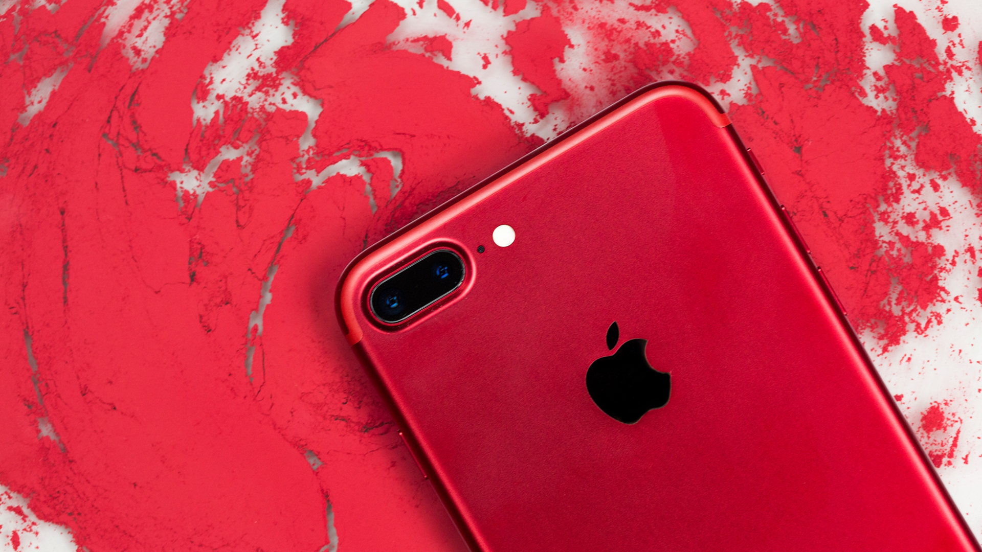 iPhone 7 Plus red iPhone 7 Plus red